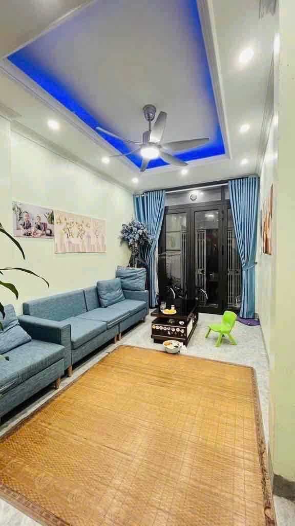 Cho thuê nhà ngõ  61 Phùng Chí Kiên, 4 tầng x 35m2, 4 ngủ, 16 Triệu - Ảnh chính